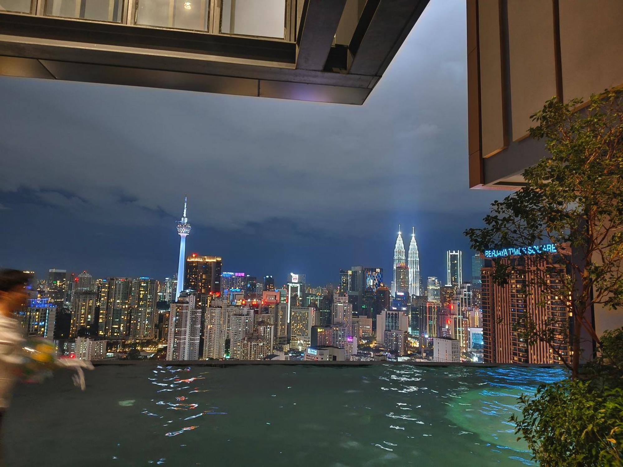 Lucentia Suites Klcc By City View Kuala Lumpur Exterior foto